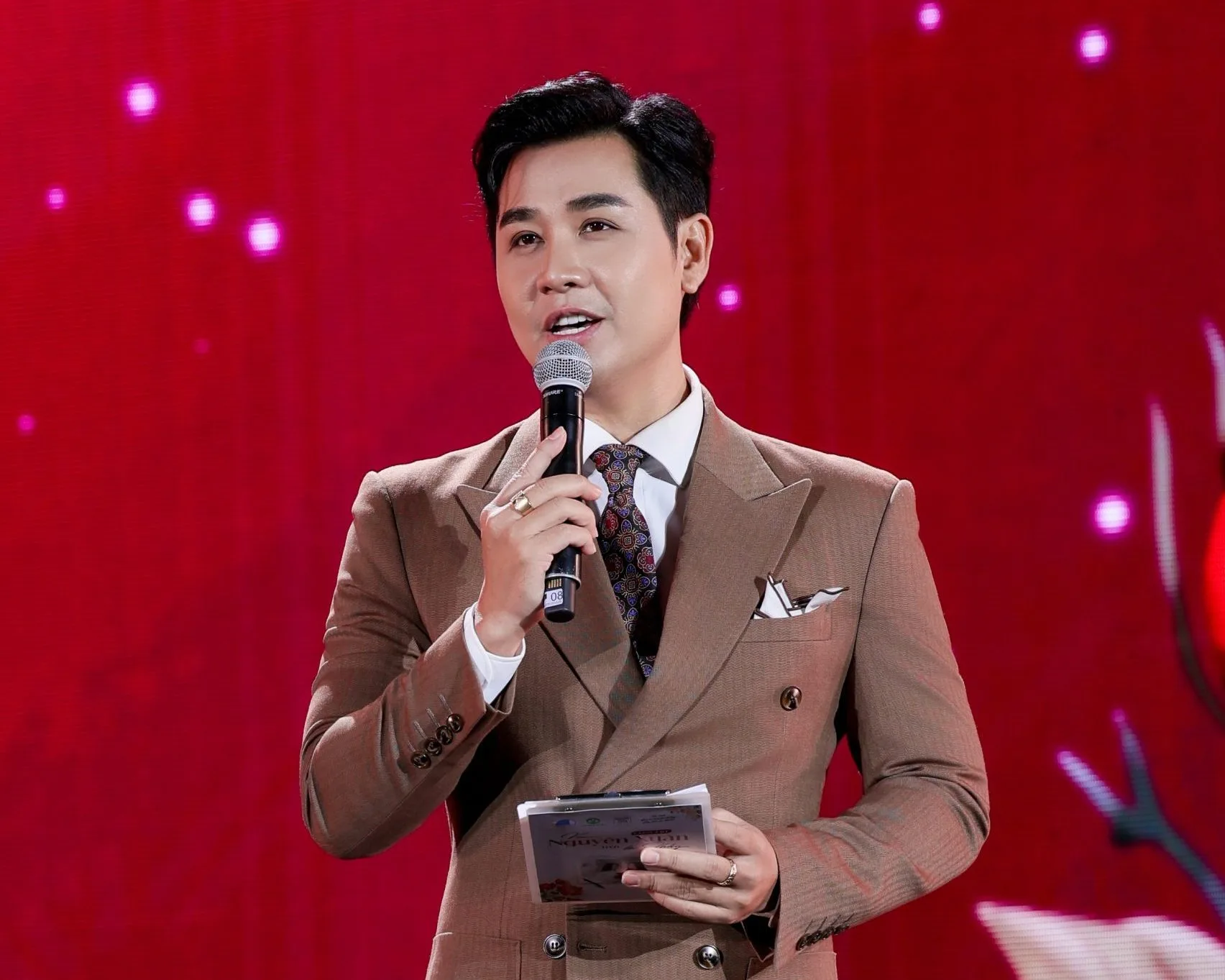 Nguyên Khang