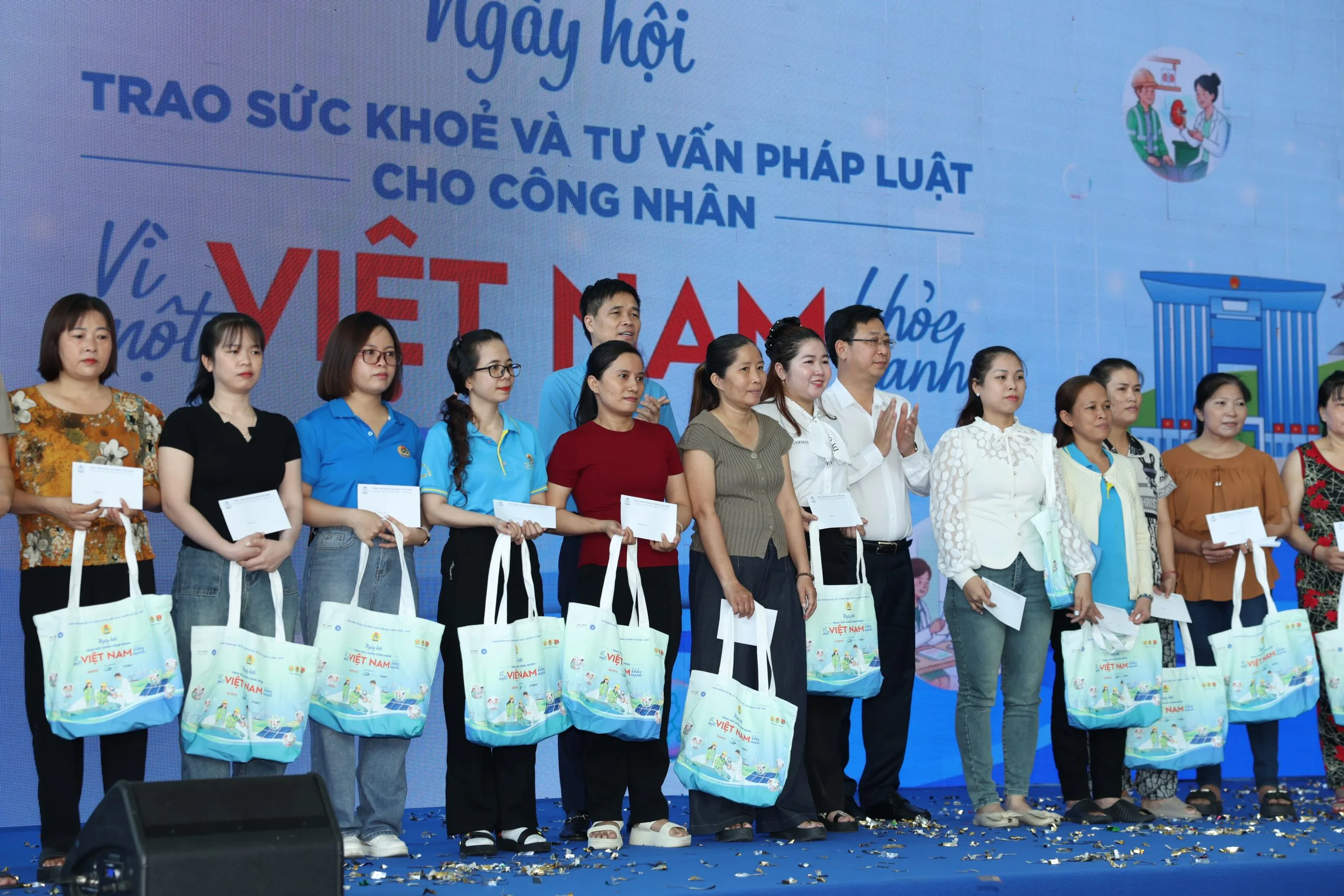 VE “mở khoá” Ngày hội Trao sức khoẻ và tư vấn pháp luật cho công nhân – Vì một Việt Nam khoẻ mạnh năm 2026