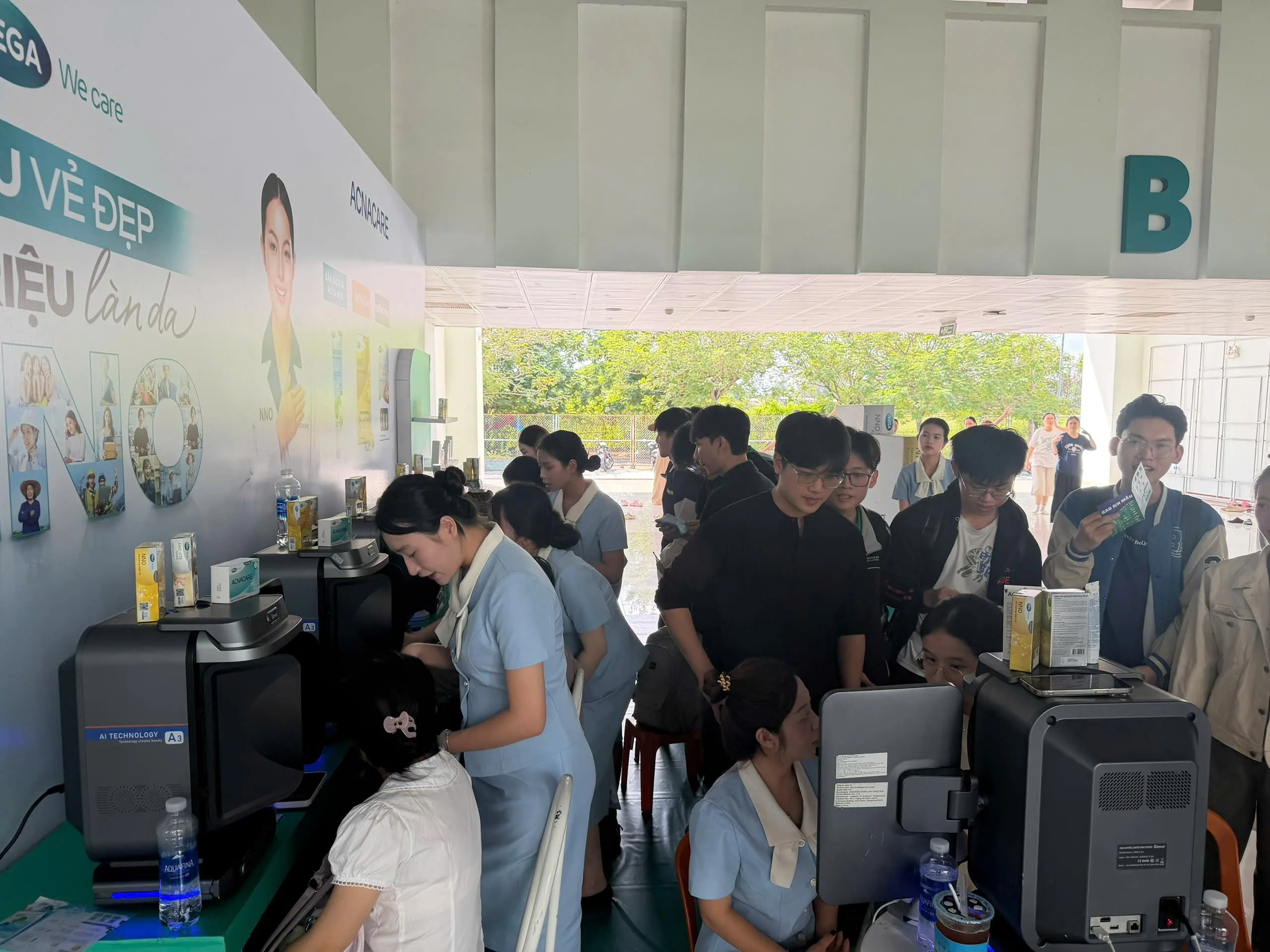 ĐH Y dược Đà Nẵng và Unitour "Triệu vẻ đẹp, triệu làn da" - Day nào cũng yêu 1